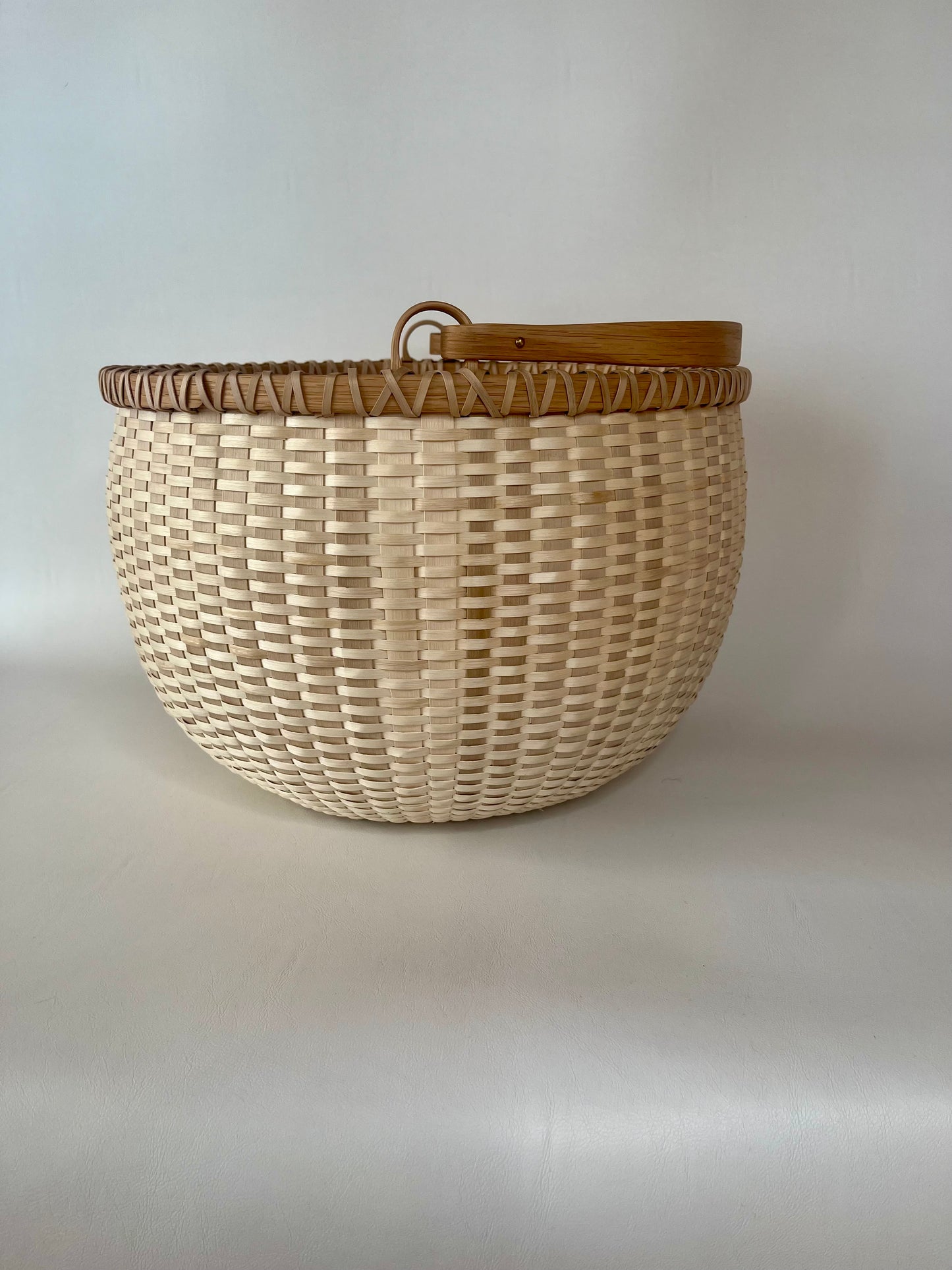 Salisbury Swing Handled Basket