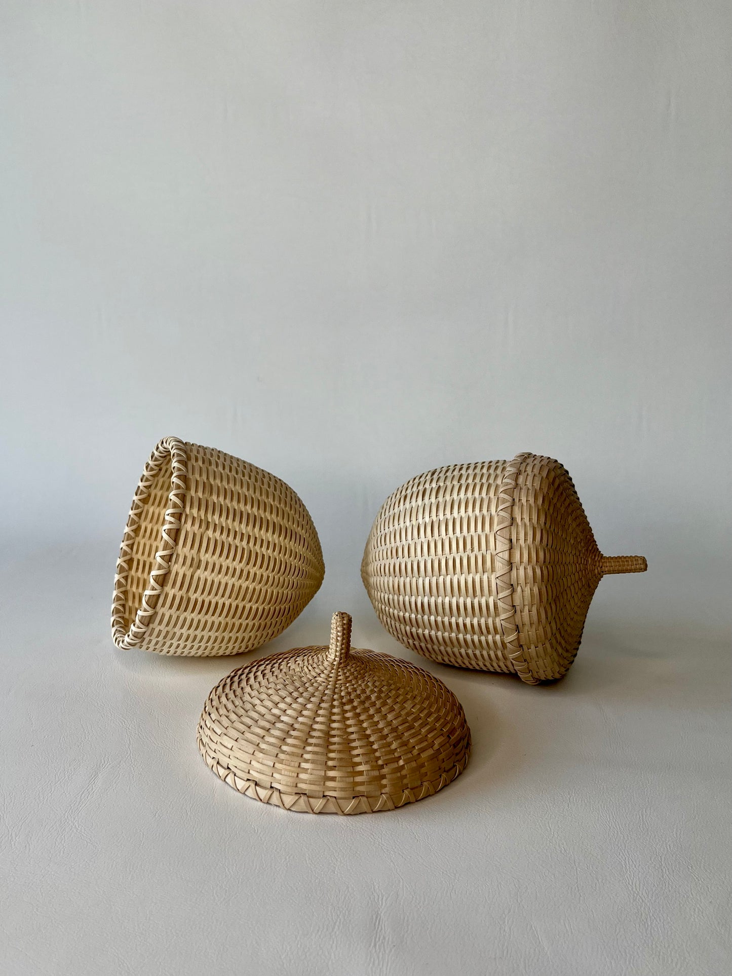 4” Acorn Basket