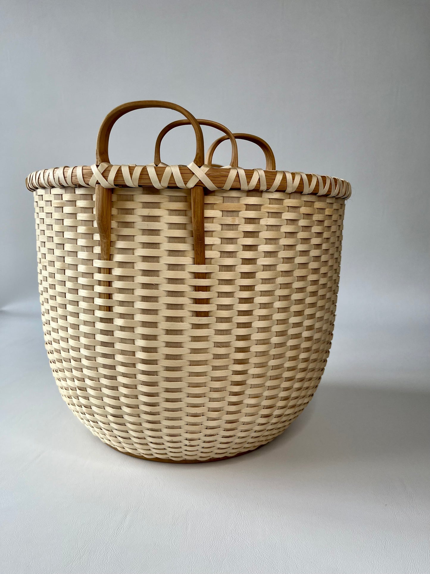 Nesting Round Set of Three