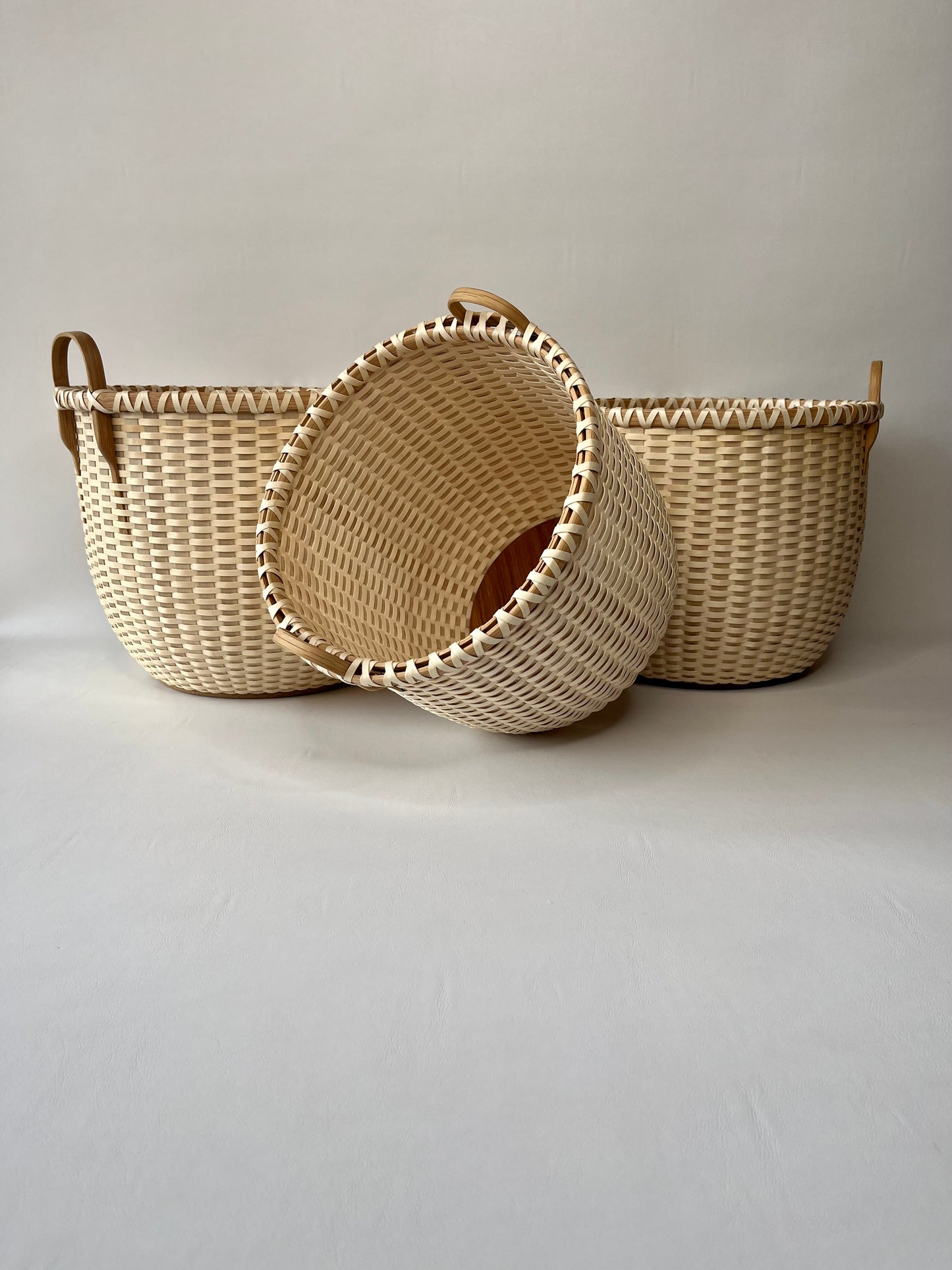 Nesting Round Set of Three